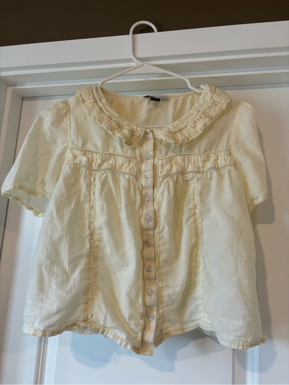 Butter Yellow Peter pan collar blouse